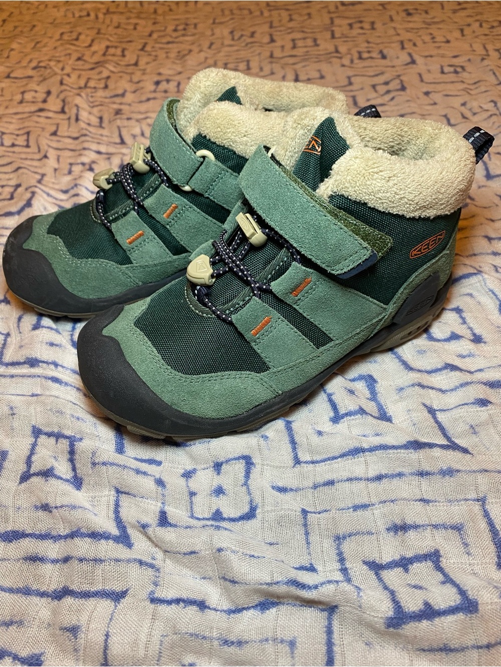 EUC KEEN Kids Green Leather Knotch Chukka Insulated Hiking Boots